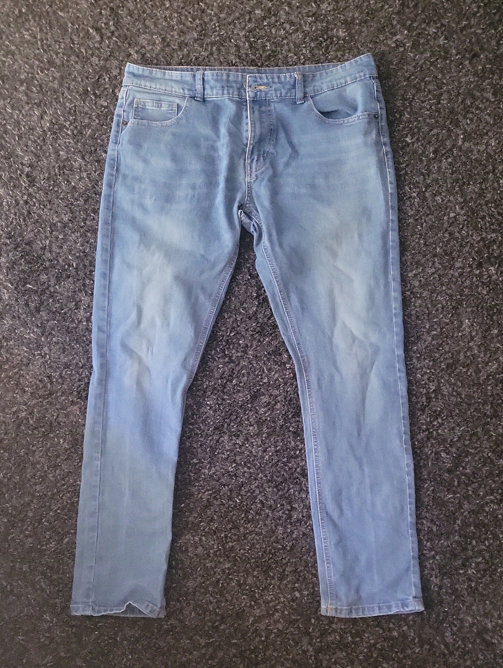 Men's Straight Jeans in Light Blue